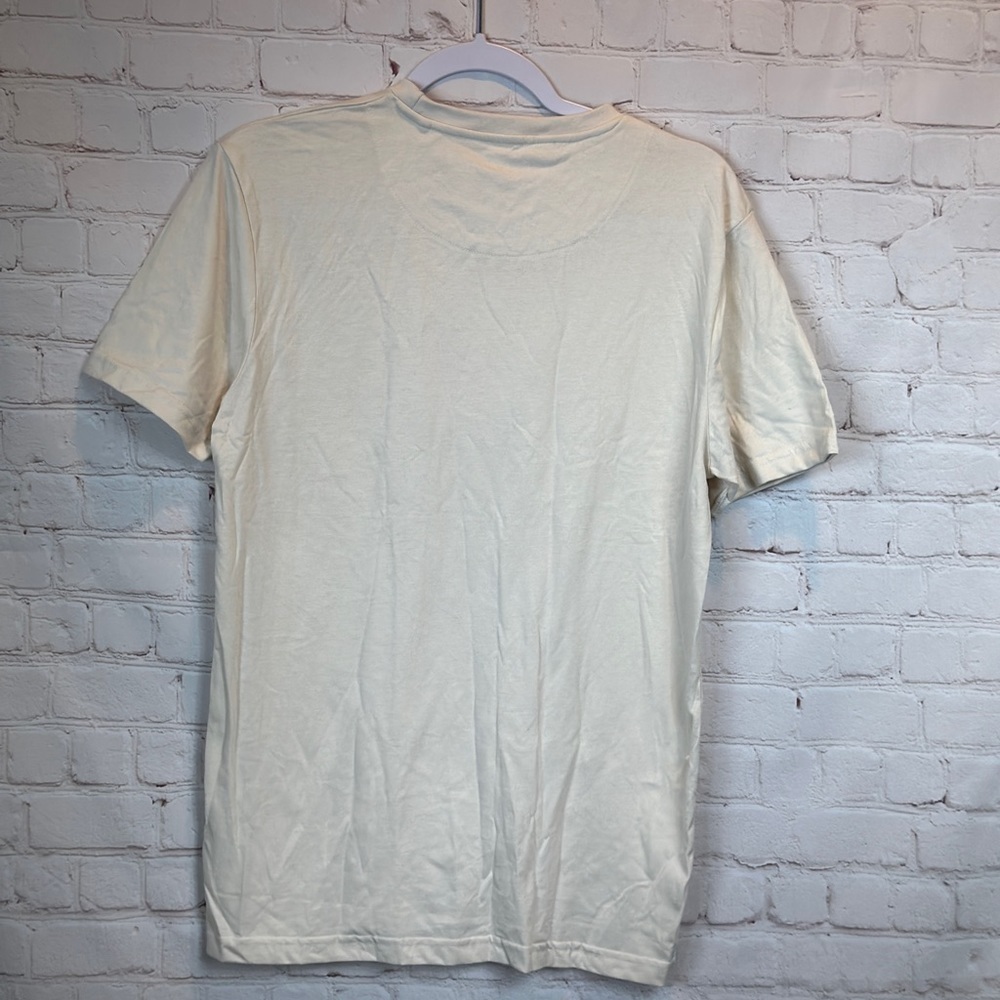 Denim & Flower Ricky Singh Christmas Happy Hawl-idays Holidays T-Shirt, sz S NWT - Picture 7 of 8